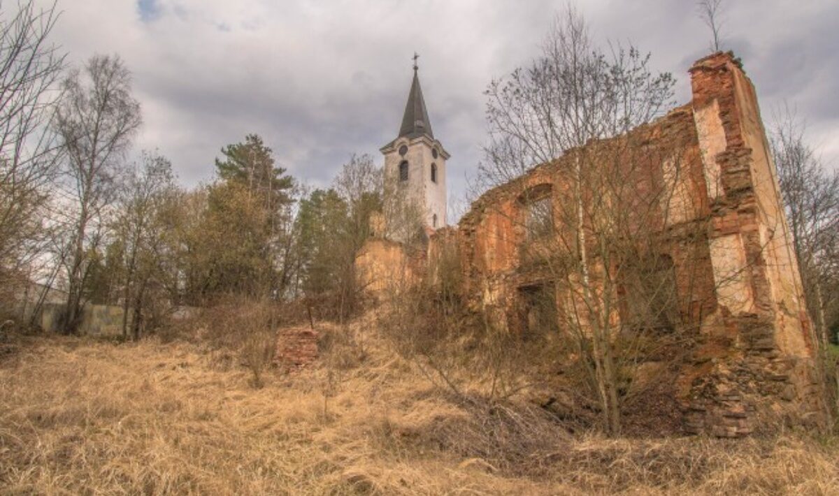 Kostel na hranici Česka a Rakouska čeká záchrana. Patronem projektu je europoslanec Zdechovský